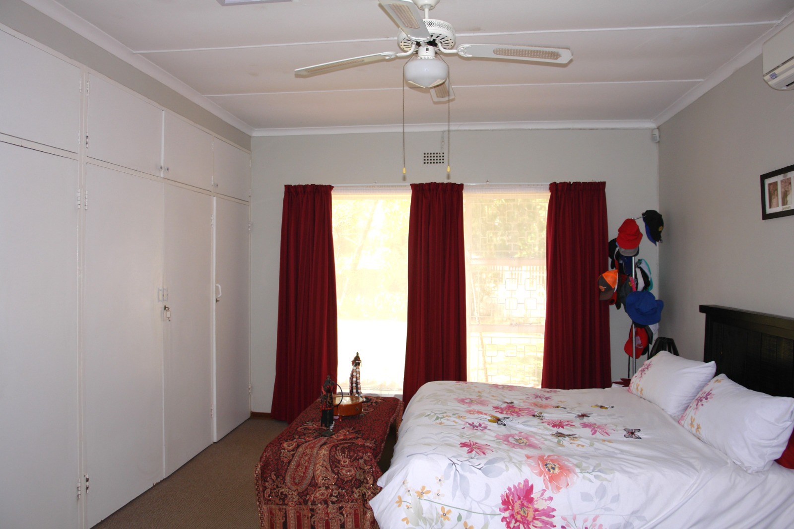 4 Bedroom Property for Sale in Hillcrest Northern Cape